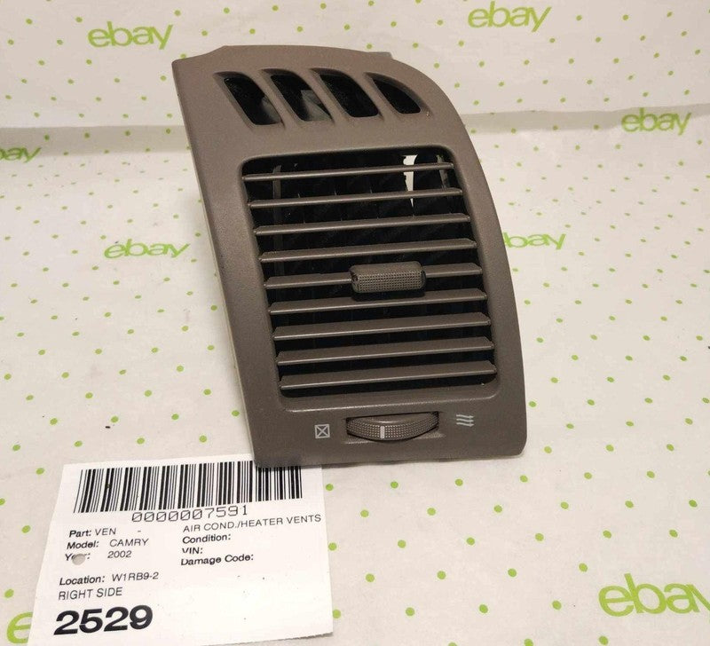 02 TOYOTA CAMRY Air Cond./heater Vents