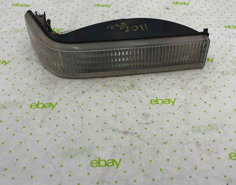 93 94 95 JEEP GRAND CHEROKEE Headlamp Assembly Right