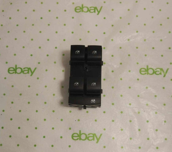 18 CHEVY CRUZE Front Door Regulator Left