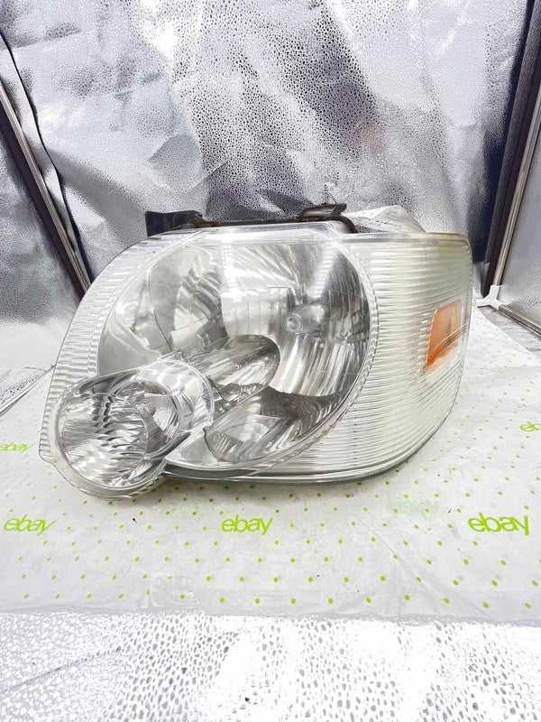 06 07 08 09 10 FORD EXPLORER Headlamp Assembly Left DRIVER SIDE