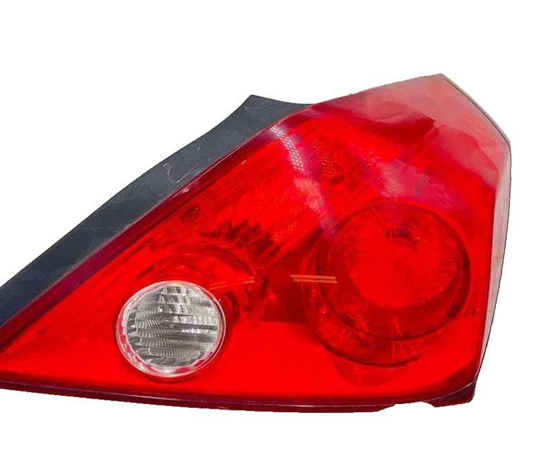 08 09 10 11 12 13 NISSAN ALTIMA Tail Light Assembly Right passenger si