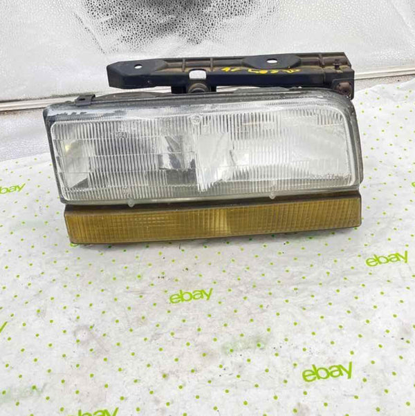 91 92 93 94 95 96 BUICK LESABRE Headlamp Assembly Right