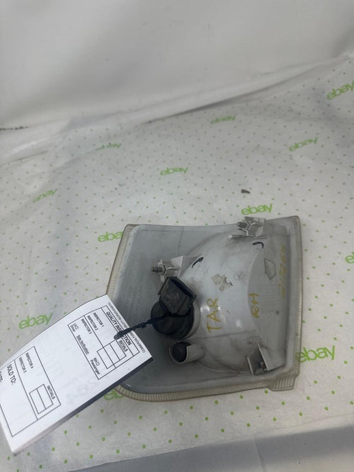 01 02 03 04 05 FORD EXPLORER Fog/mark/park/turn Light/lamp Right