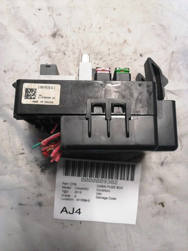 Cabin Fuse Box CHEVY CAMARO 15
