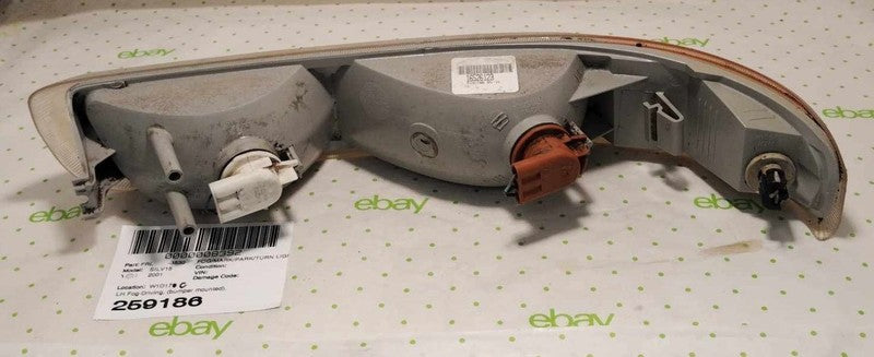 99 00 01 02 CHEVY SILVERADO 1500 Fog/mark/park/turn Light/lamp Left