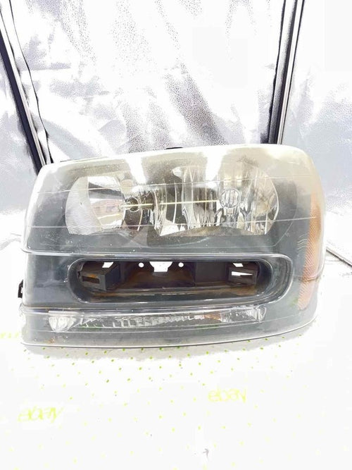 02 03 04 05 06 07 08 09 TRAILBLAZER Headlamp Assembly Left driver side