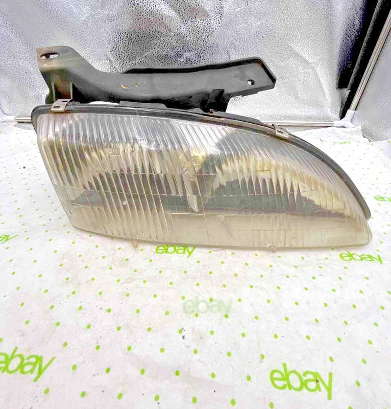 95 96 97 98 99 CHEVY CAVALIER Headlamp Assembly Right
