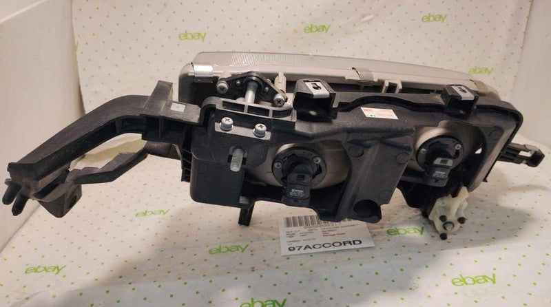 94 95 96 97 HONDA ACCORD Headlamp Assembly Left