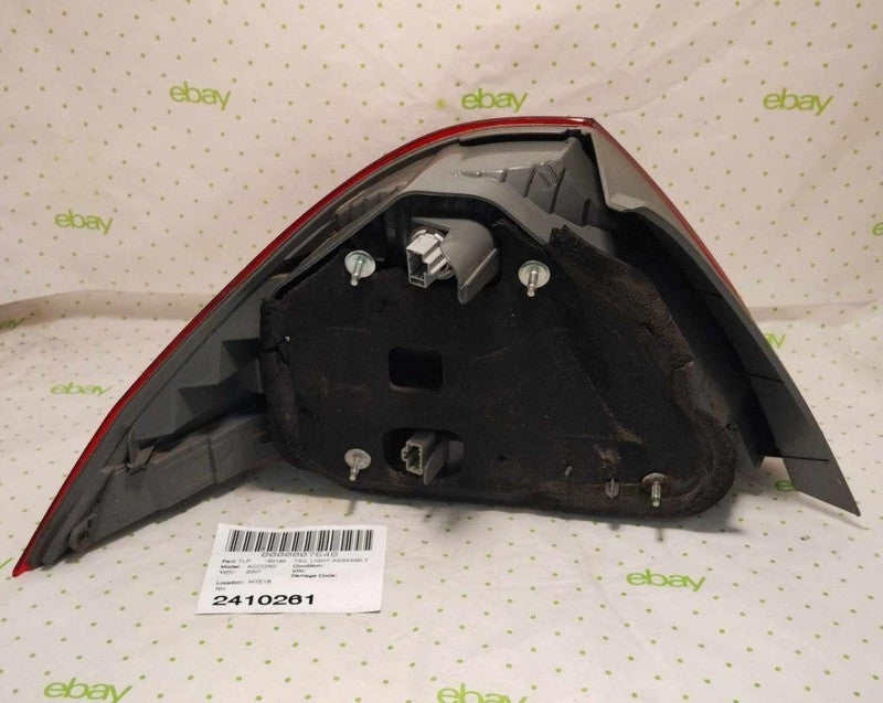 06 07 HONDA ACCORD Tail Light Assembly Right