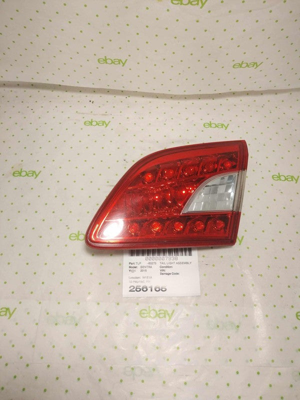 13 14 15 NISSAN SENTRA Tail Light Assembly Right