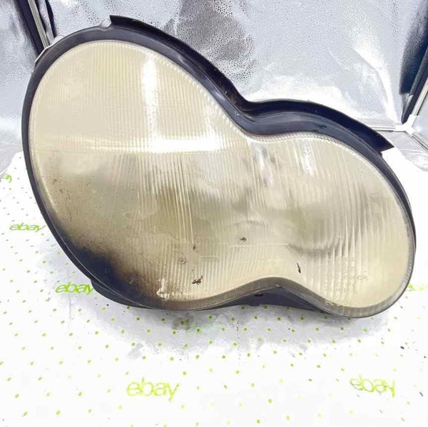 01 02 03 04 MERCEDES C-CLASS Headlamp Assembly Right passenger