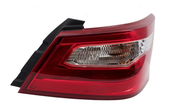 16 17 NISSAN ALTIMA Tail Light Assembly Right